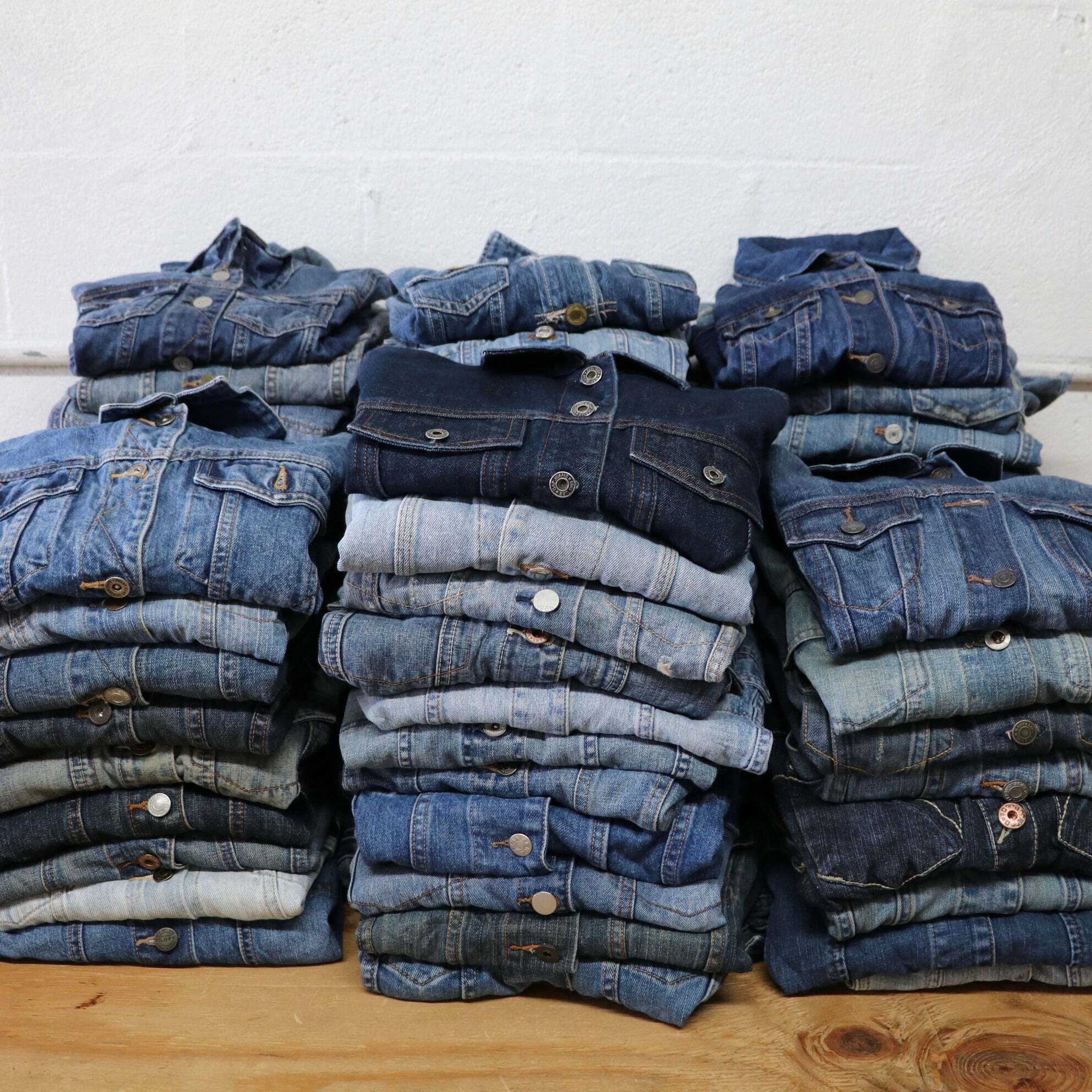 Bulk Wholesale Men's Denim Jacket Bundles - Cobble Hill Puzzles