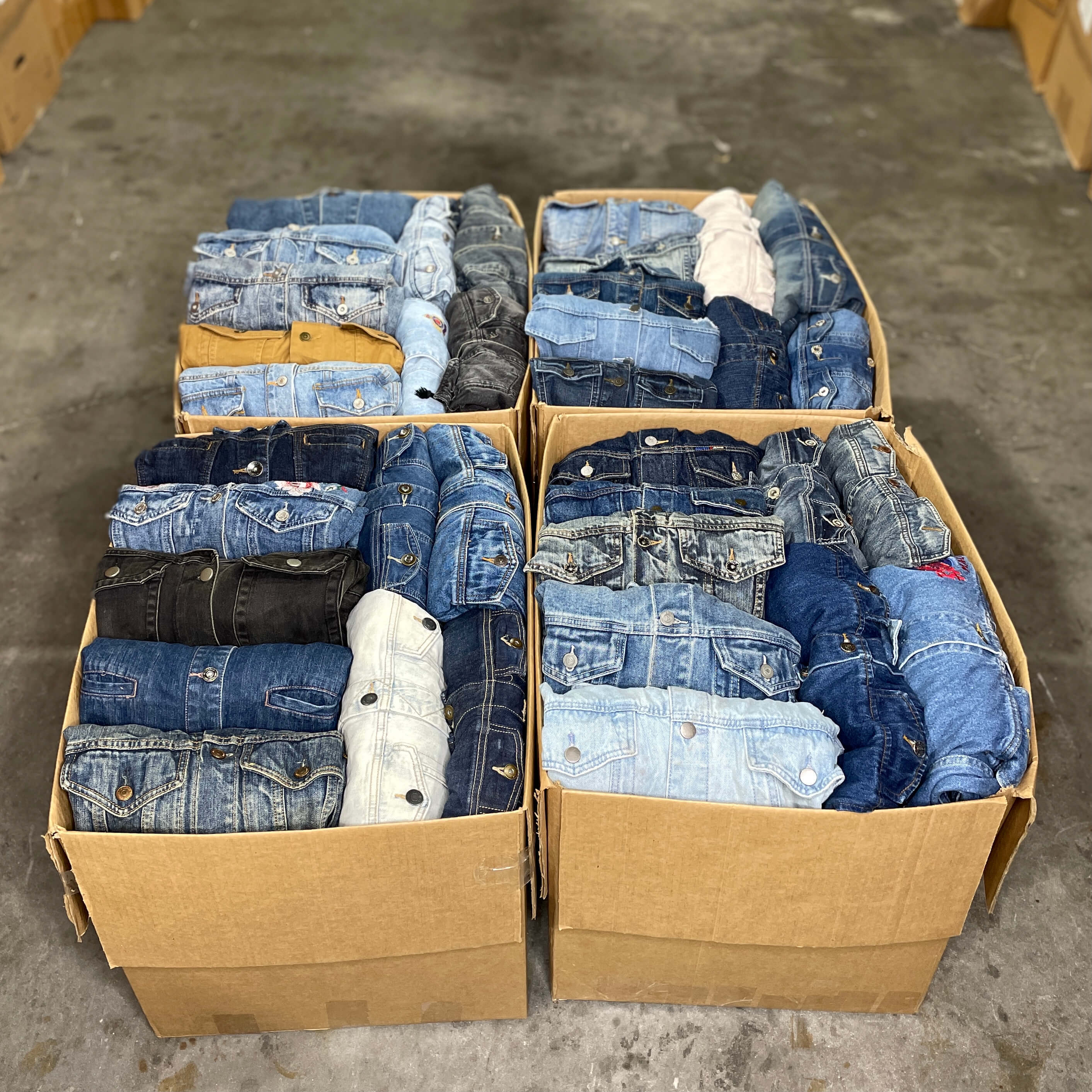 Bulk Wholesale Men's Denim Jacket Bundles - Cobble Hill Puzzles